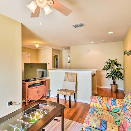Port Aransas Condo With Pool Access - Walk To Beach! Екстер'єр фото