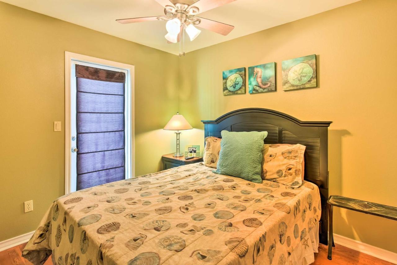 Port Aransas Condo With Pool Access - Walk To Beach! Екстер'єр фото