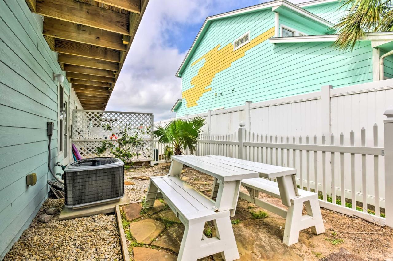 Port Aransas Condo With Pool Access - Walk To Beach! Екстер'єр фото